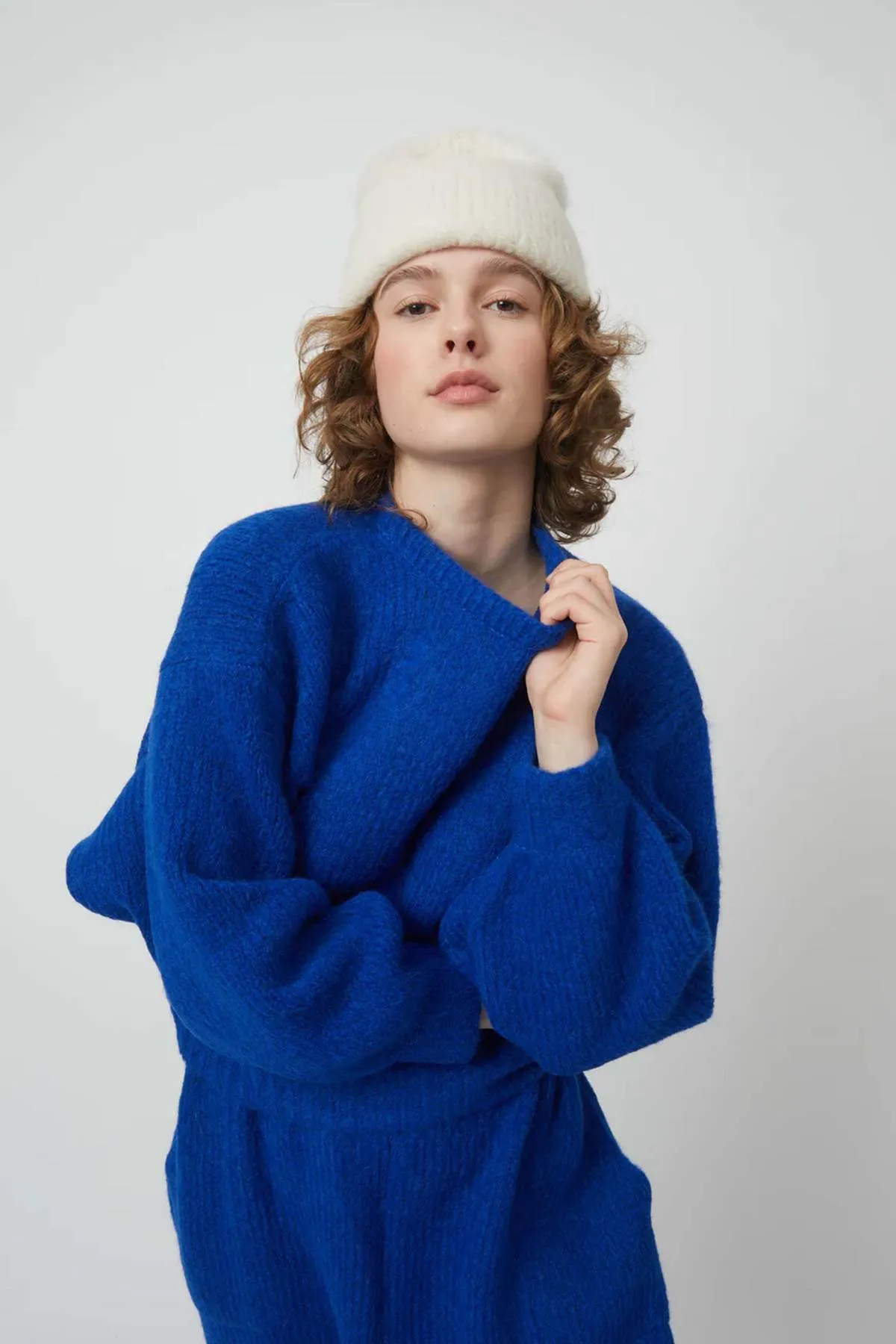 Balloon Sleeve Sweater - Blue