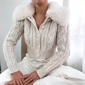 Beige Cable Knit Short Sweater With Faux Fur Collar