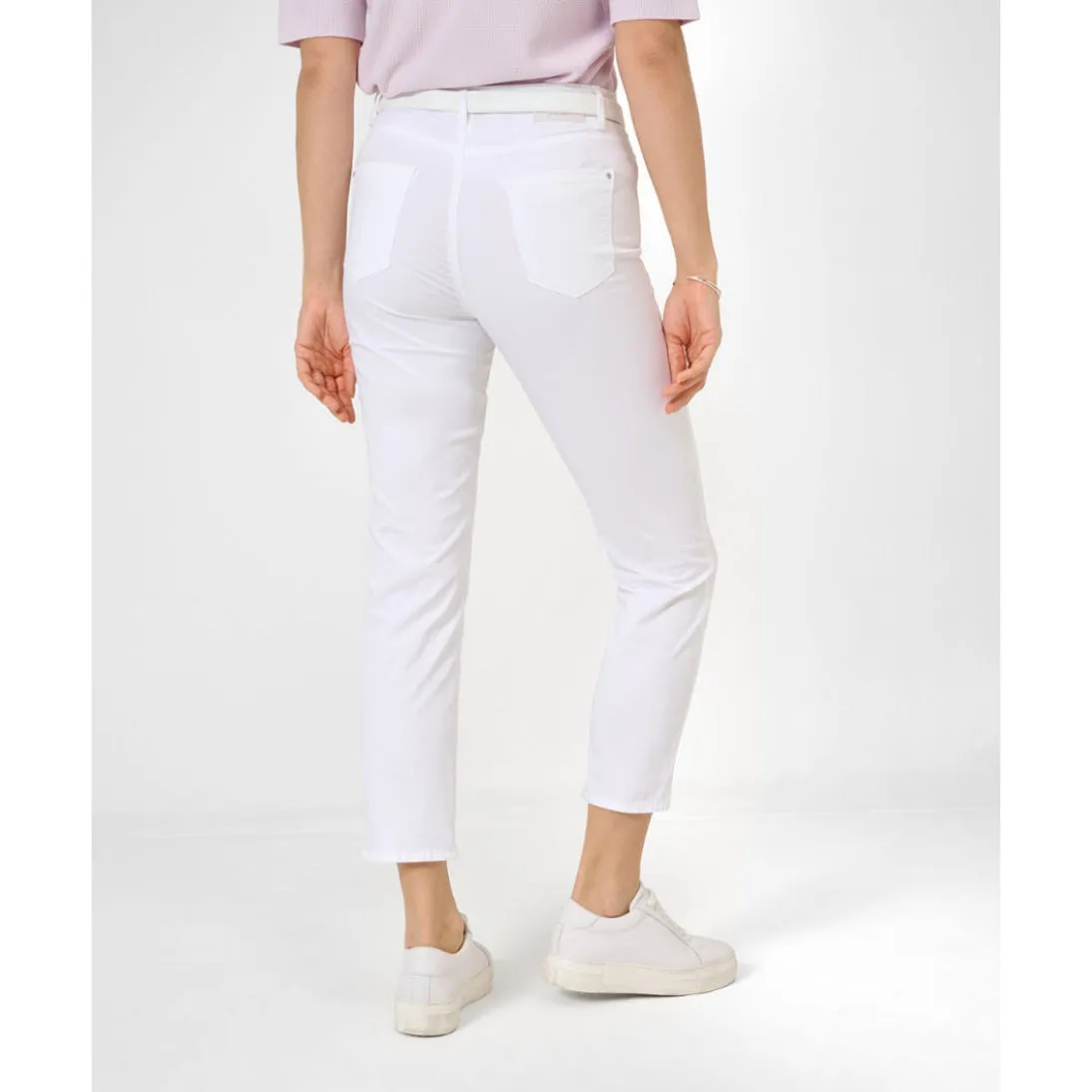 Brax Mary S Cropped Ultra Light Summer Jeans in White 71-3208