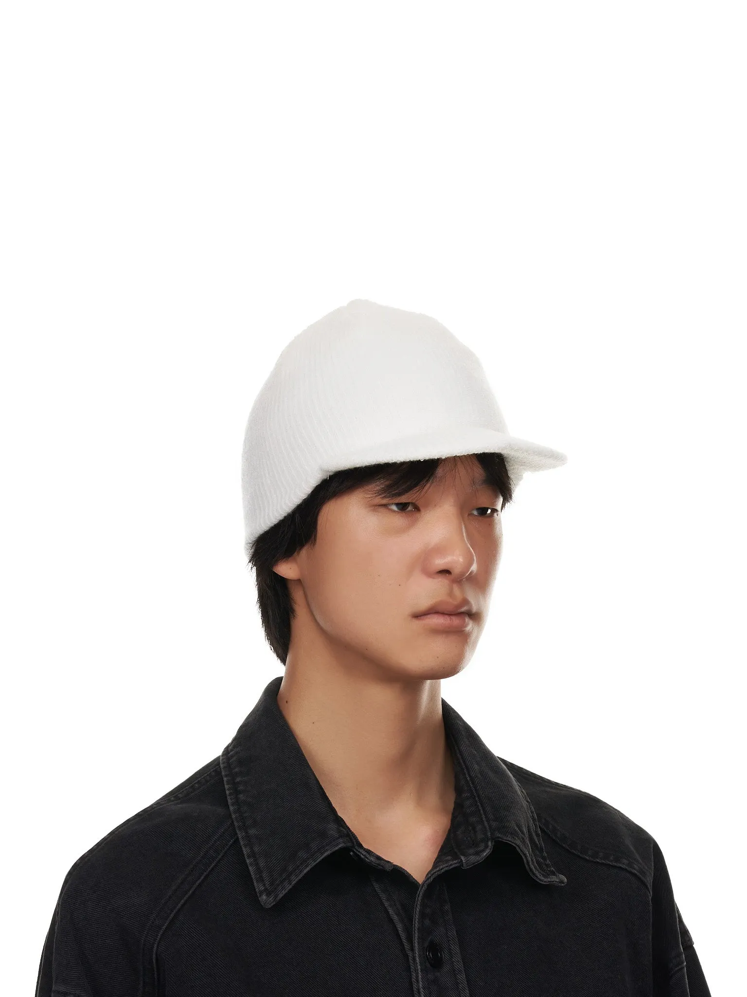 Brim Beanie (UC2A4H02-OFF-WHITE)