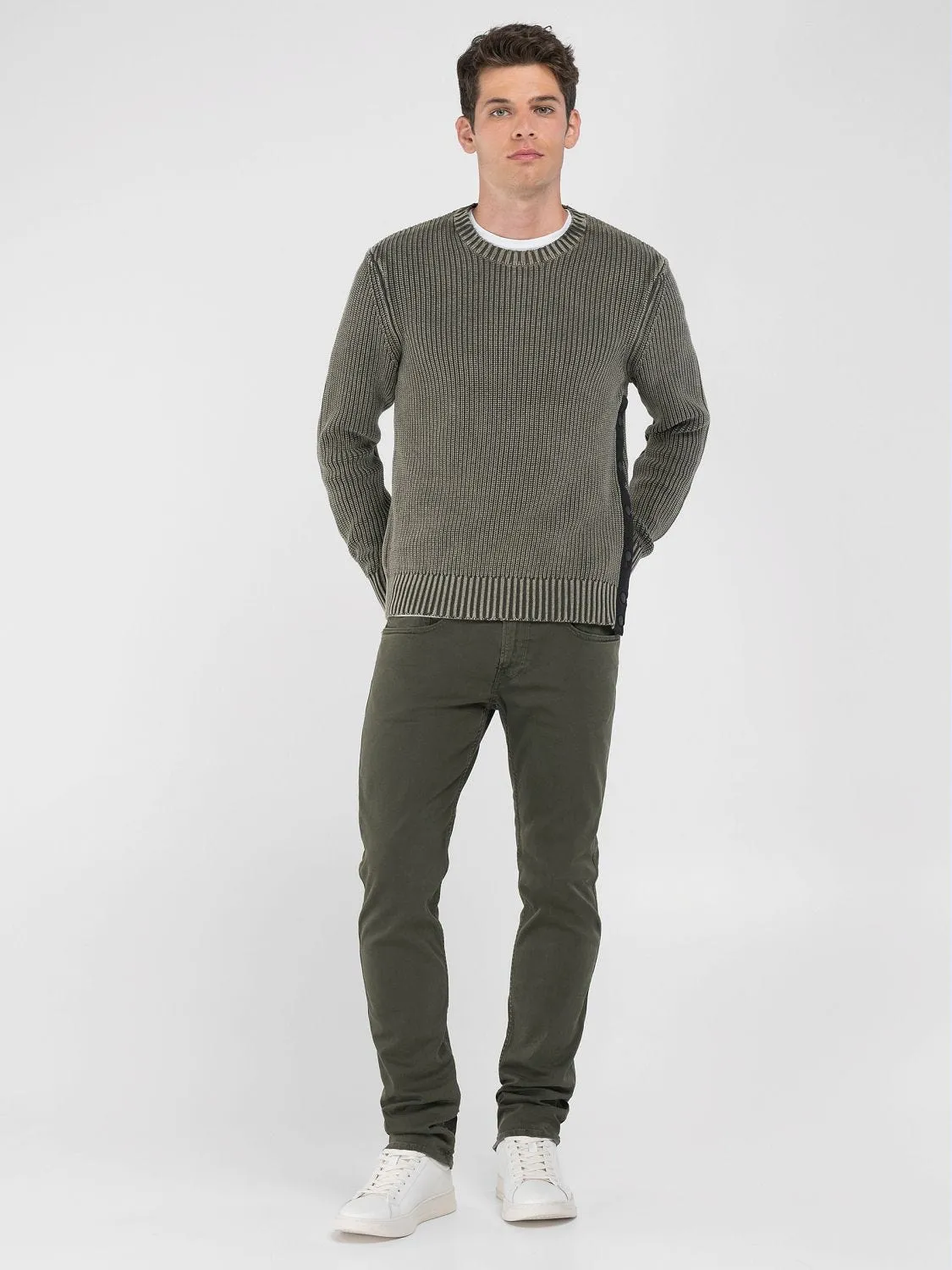 COTTON CREW-NECK SWEATER