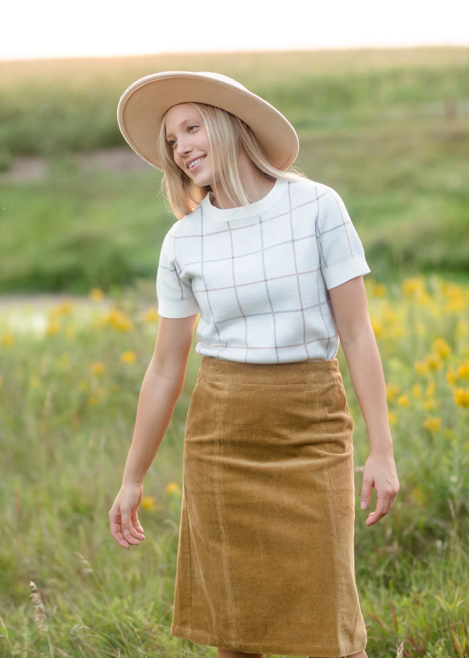 Ivory Plaid Short Sleeve Sweater