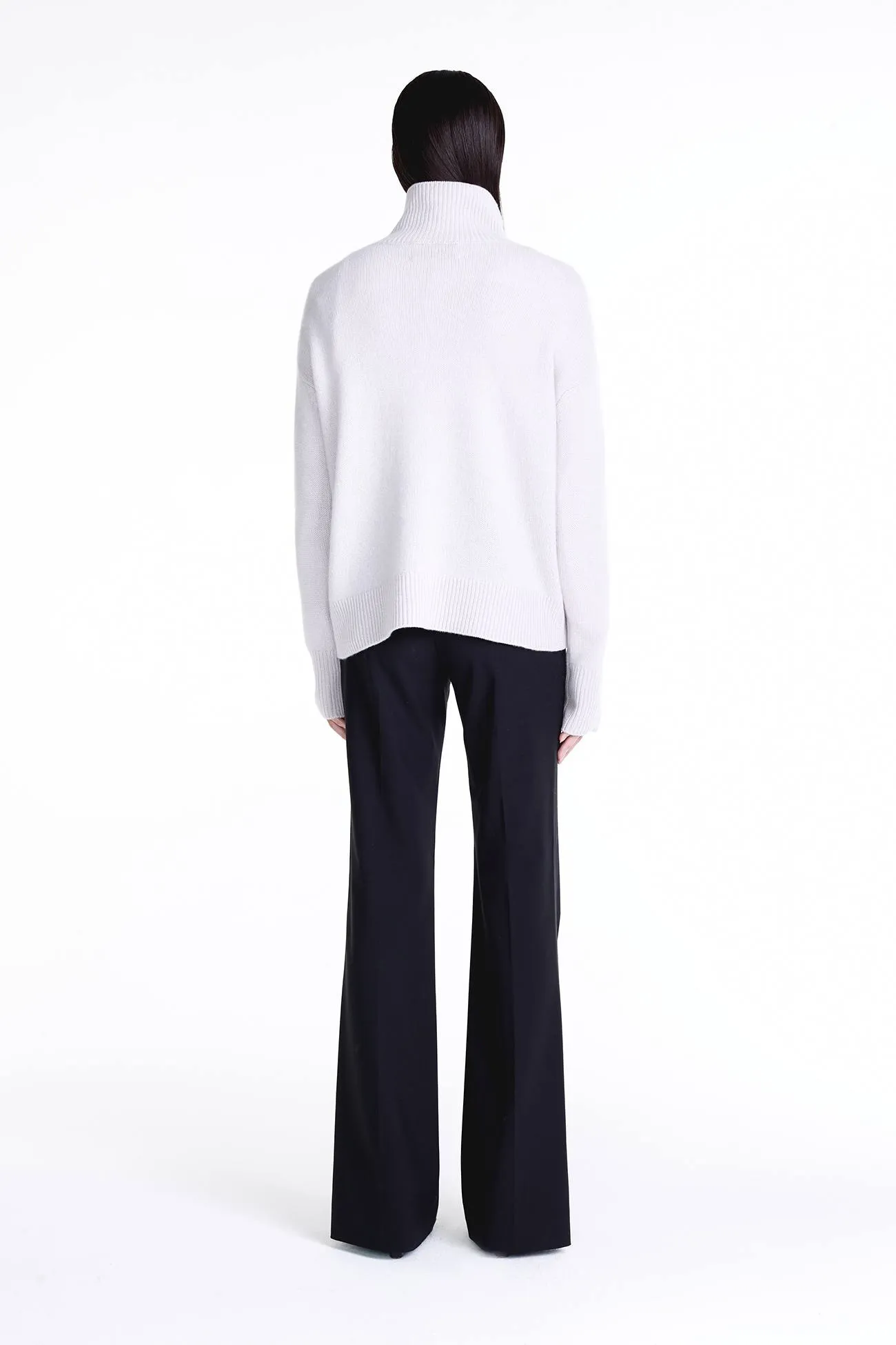 JOSLYN TURTLENECK CASHMERE SWEATER