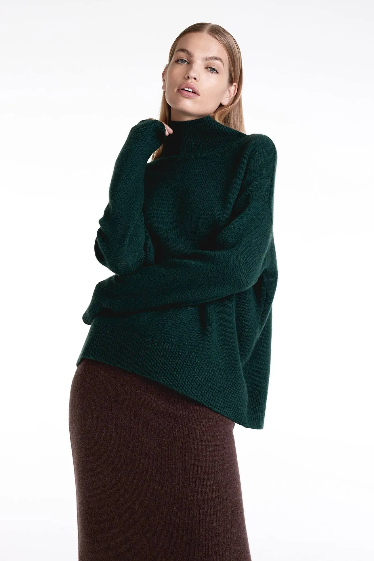 JOSLYN TURTLENECK CASHMERE SWEATER