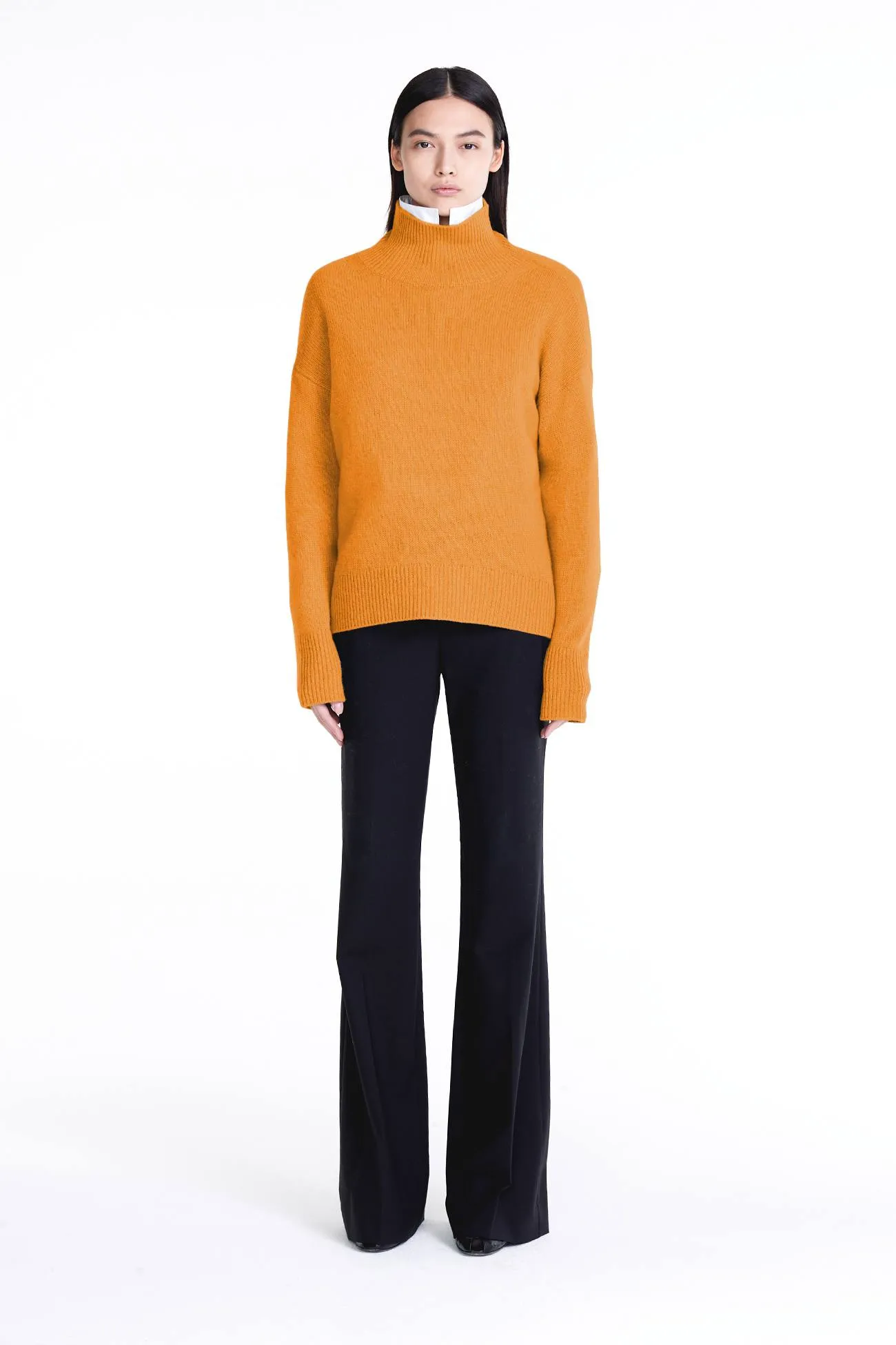 JOSLYN TURTLENECK CASHMERE SWEATER