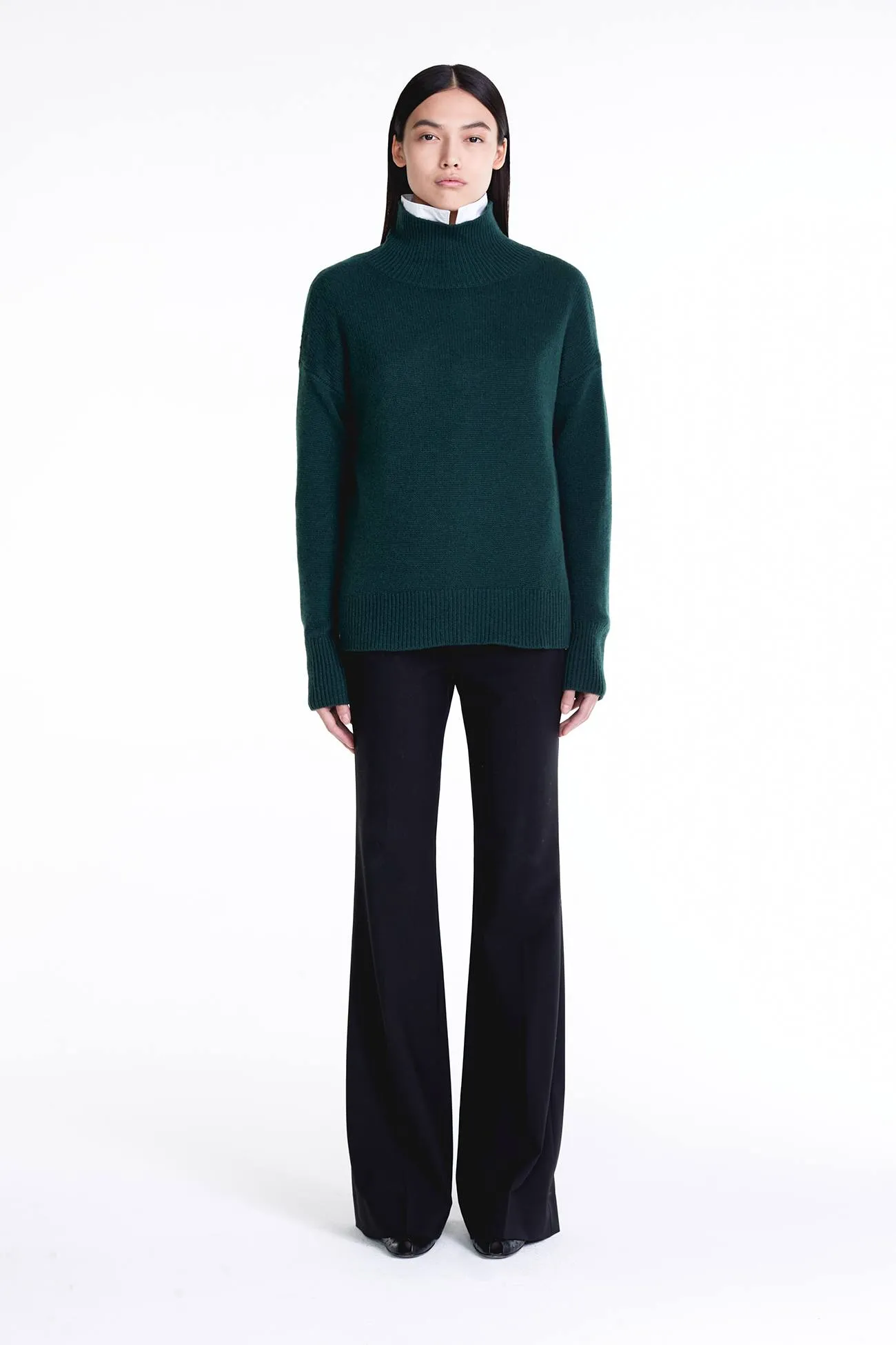 JOSLYN TURTLENECK CASHMERE SWEATER