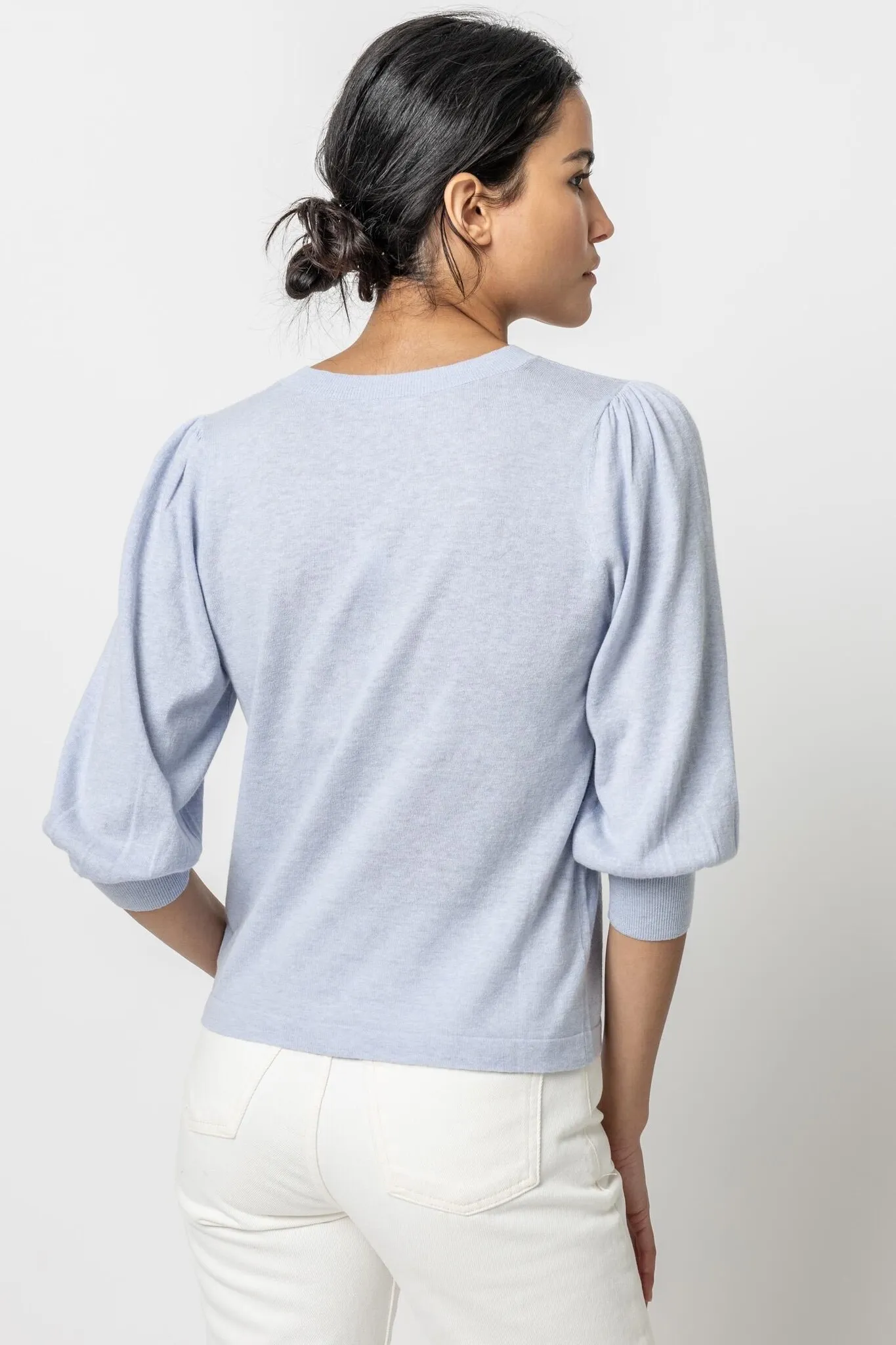 PUFF SLEEVE V-NECK SWEATER