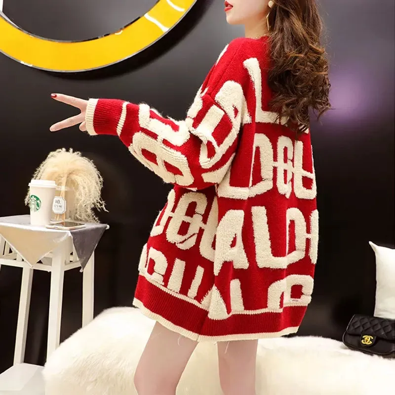 Red sweater cardigan coat for women autumn and winter 2023 new women's loose thickened lazy versatile knitted top