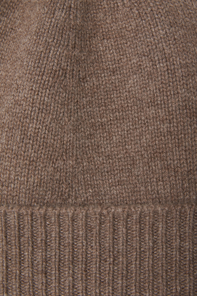 THE CLASSIC BEANIE - BRACKEN