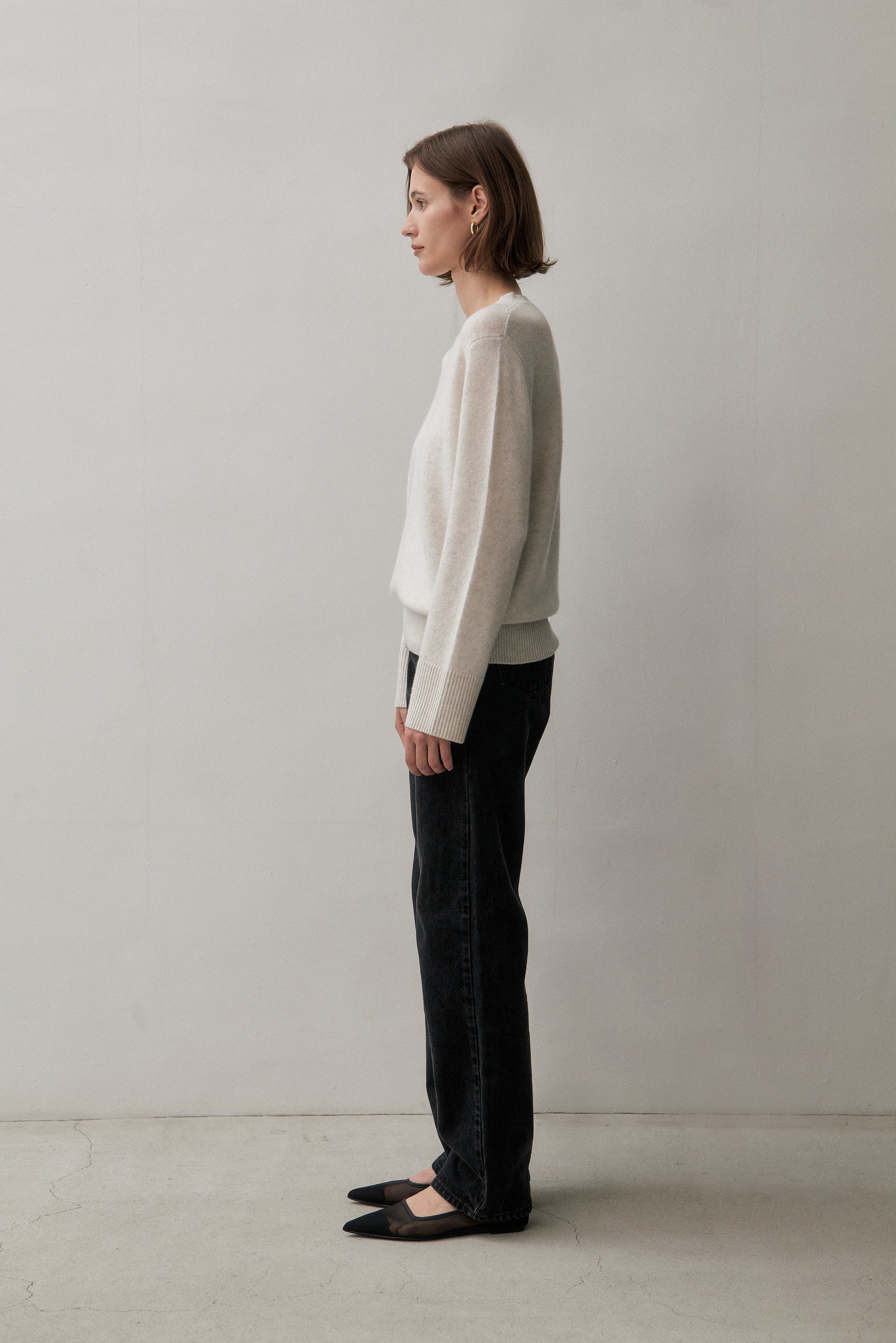 THE CLASSIC CREW SWEATER - CLOUDY