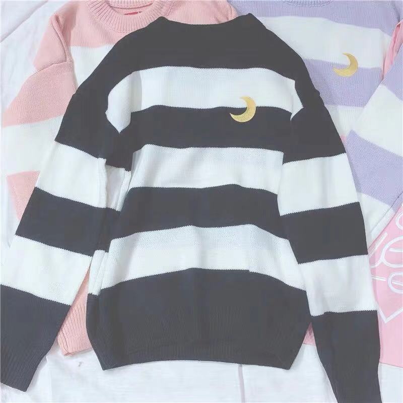 UlZZANG STRIPE MOON KNIT SWEATER BY21085